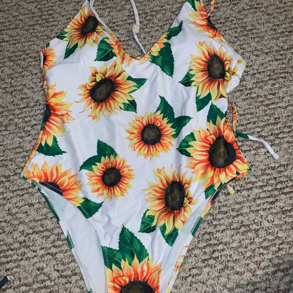 One piece bathing suit